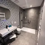 Hotel Novel