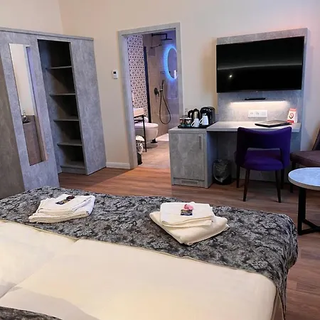 Hotel Novel 3*