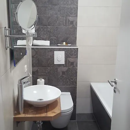 Novel Hotell